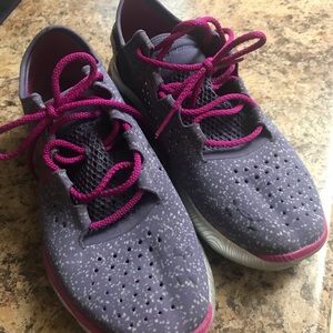 Under Armour Ahletic Shoes